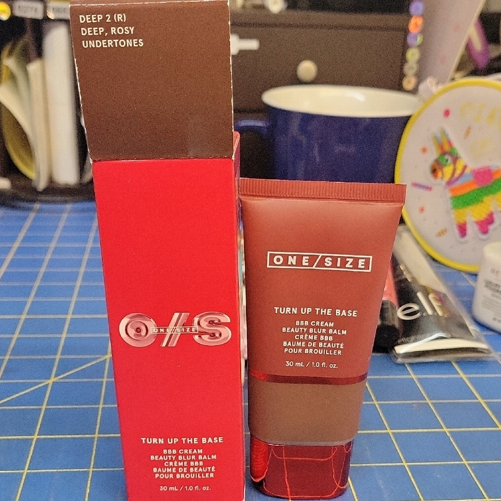 One/Size Turn Up The Base BB Cream Beauty Blur Balm 30ml Deep 2(R) New